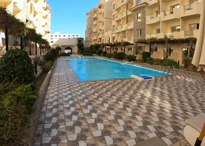 Apartmanhotel Dive Pool 3*
