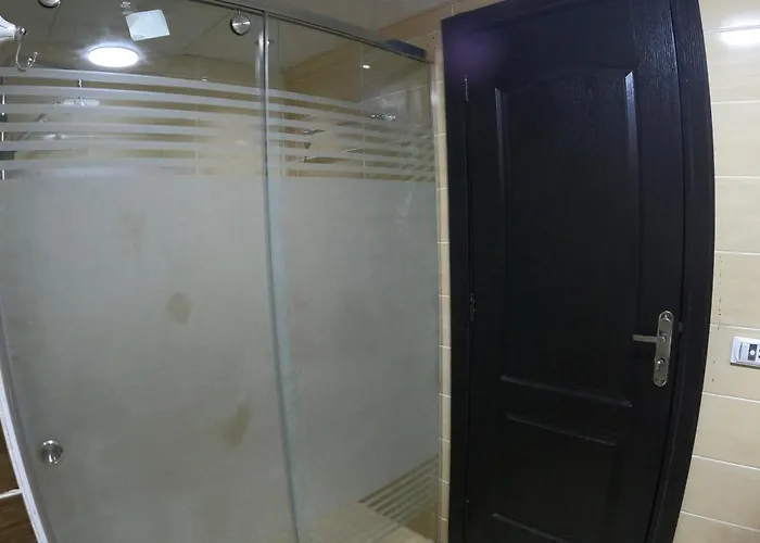 Dive Pool Apartmanhotel Gurdaka