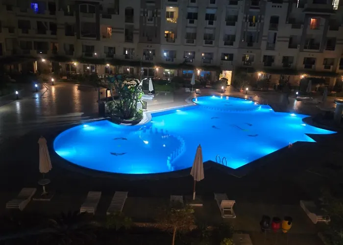 Apartmanhotel Dive Pool Gurdaka