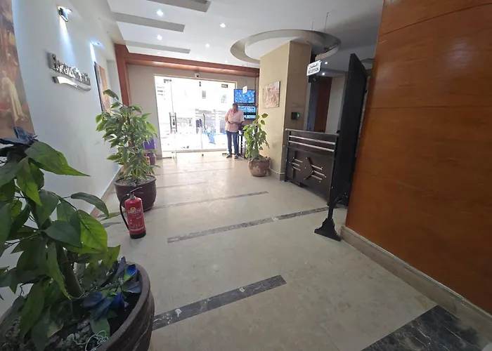 Dive Pool Apartmanhotel